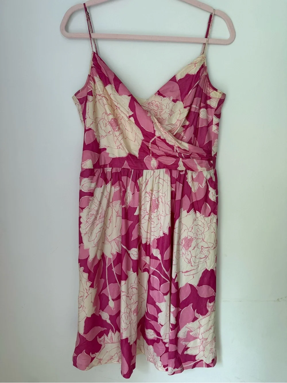 Trina Turk Silk Floral Dress Pink Cream Size 10 Made USA - Picture 2 of 7